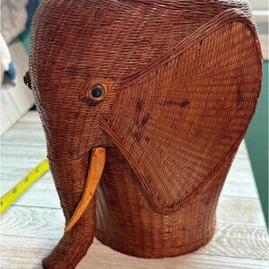 Vintage Wicker Elephant Head  Planter pottery Vase 10" Tall Handwoven Brown MISS